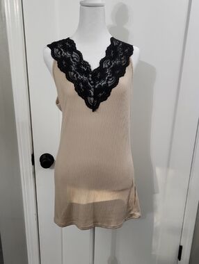 Sleeveless Lace Top